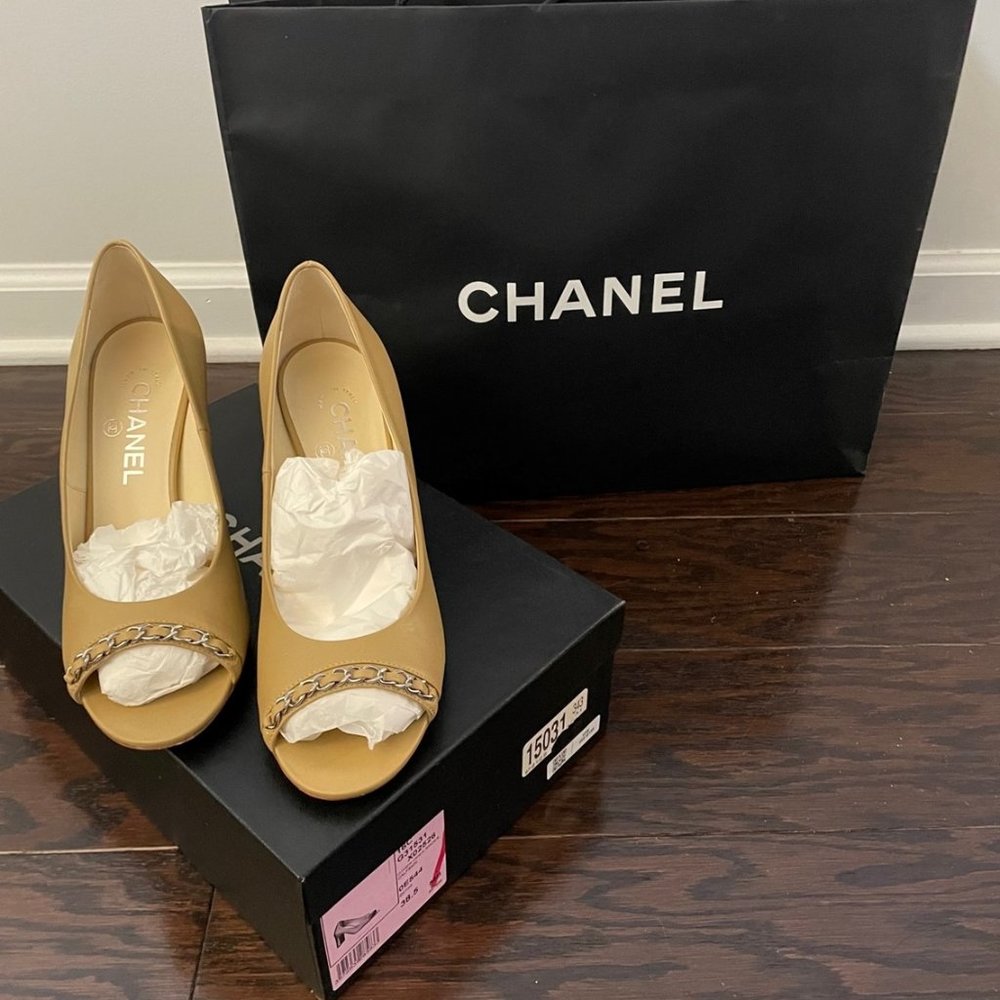 Chanel Peep toe Sandals